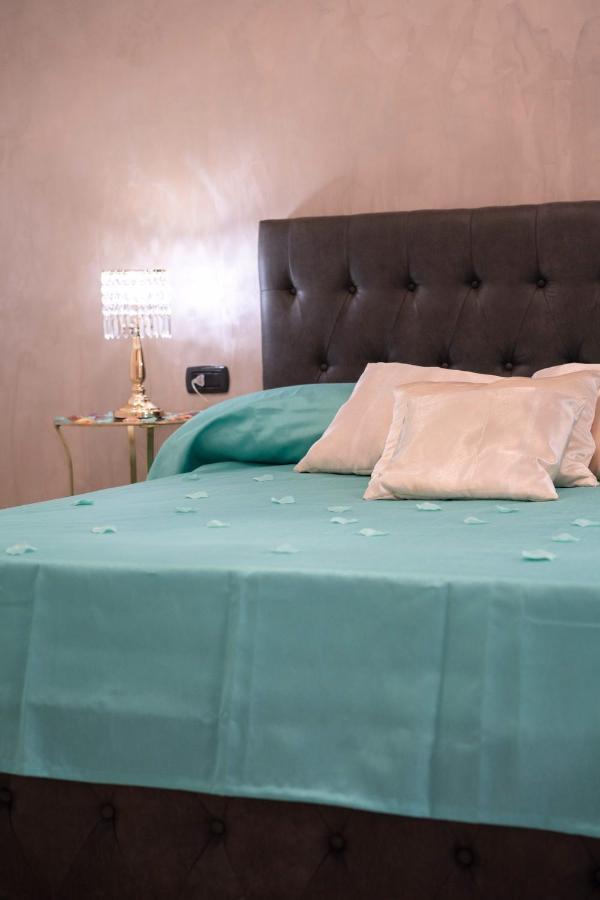 Ferienwohnung New In!Amalie At Santa Lucia Neapel Exterior foto